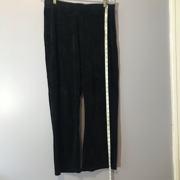 Velvet pants - Picture 7 of 8